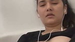 Sexy girl fingering  showing on vc