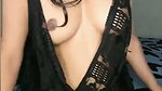 Sexy girl show her boobs on live