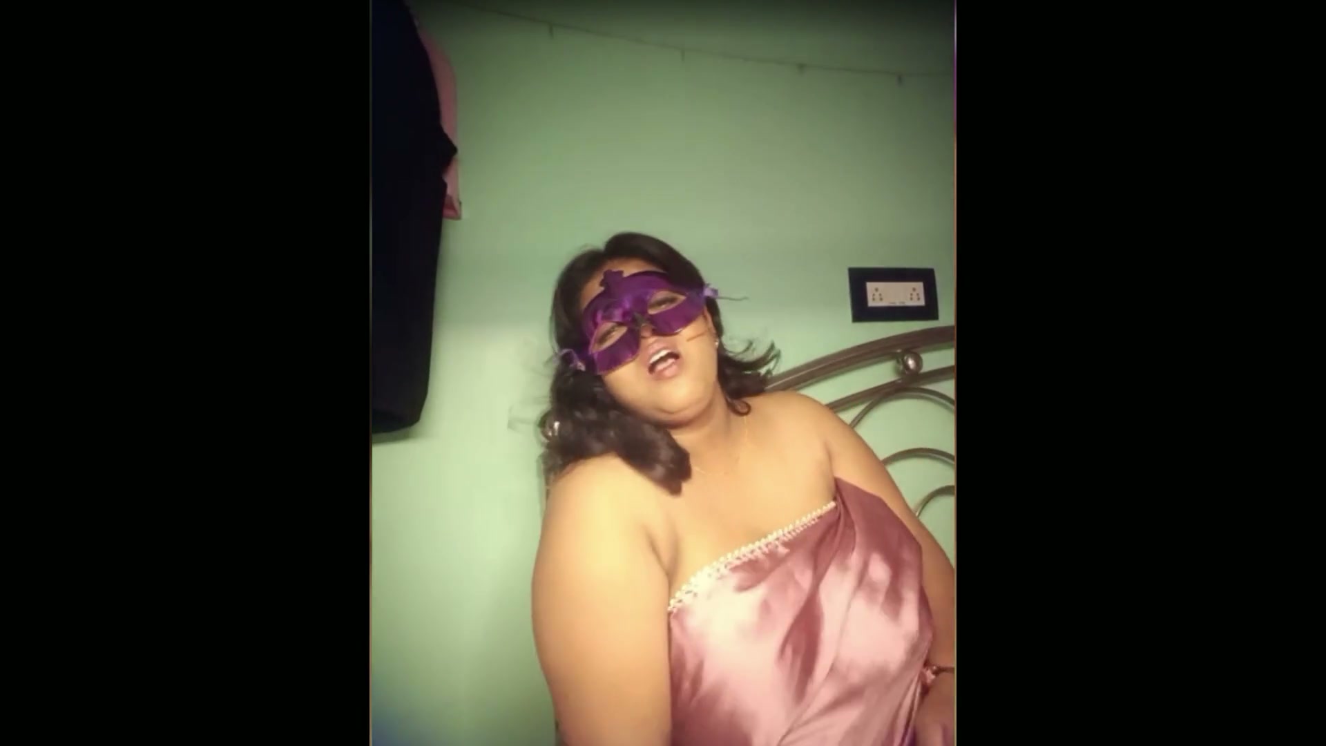 Frame 9