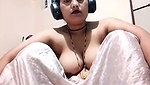 Indian stripchat Sexi roovi full face pussy fingering