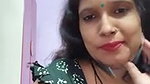 Indian Aunty Simran Bhabhi Boobs Show