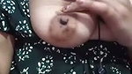 Indian Aunty Simran Bhabhi Boobs Show