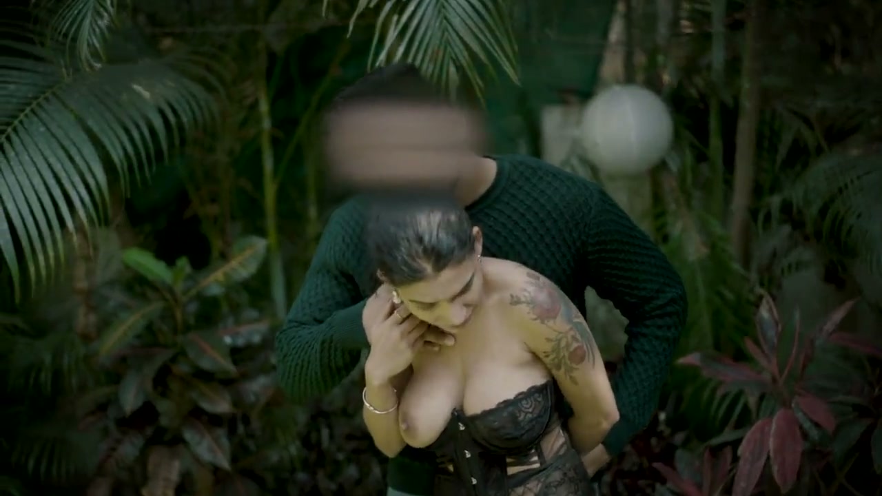 Frame 8