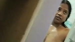 Tamil aunty showing her sexy figure while bathing