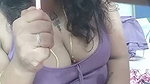 Bhabhi show her huge boobs  having fun