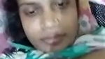 Village girl showing her boobs and fondling for BF