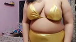 moti ladki ne boob dikhyi