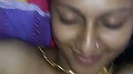Sexy tamil aunty showing her beauty