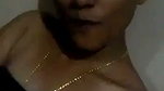 Sexy tamil aunty showing her beauty