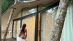 Sexy Mumbai girl show her nude body outside of hotel room