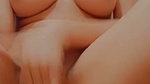 Hot girl rubing her pussy