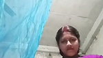 Village bhabhi showing her hot boobs