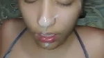 Guy bangs his busty desi nude stepmom into the bed