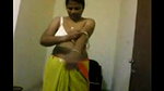 Village bhabi open her sare