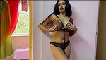 Hot sexy delhi model showing her boobs