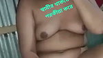 Bengali aunty talking on mobile  giving Handjob