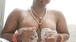 Mature Tamil Aunty Bathing Show