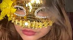 Hot bhabhi show her big melon on live