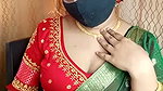 Awesome looking bhabhi showing her beauty