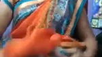 Tamil Aunty Lifting Saree Pussy Show