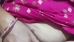 Mature aunty showing her pussy