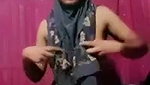 Muslim girl showing to bf
