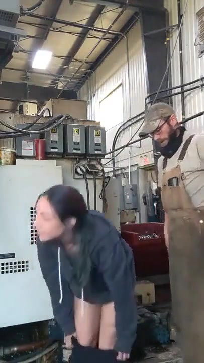 Fucking Bosses Wife at Workshop when Boss Not Around