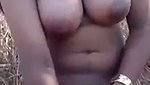 Dehati desi slut outdoor nude show mms
