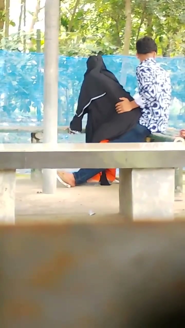 Frame 6