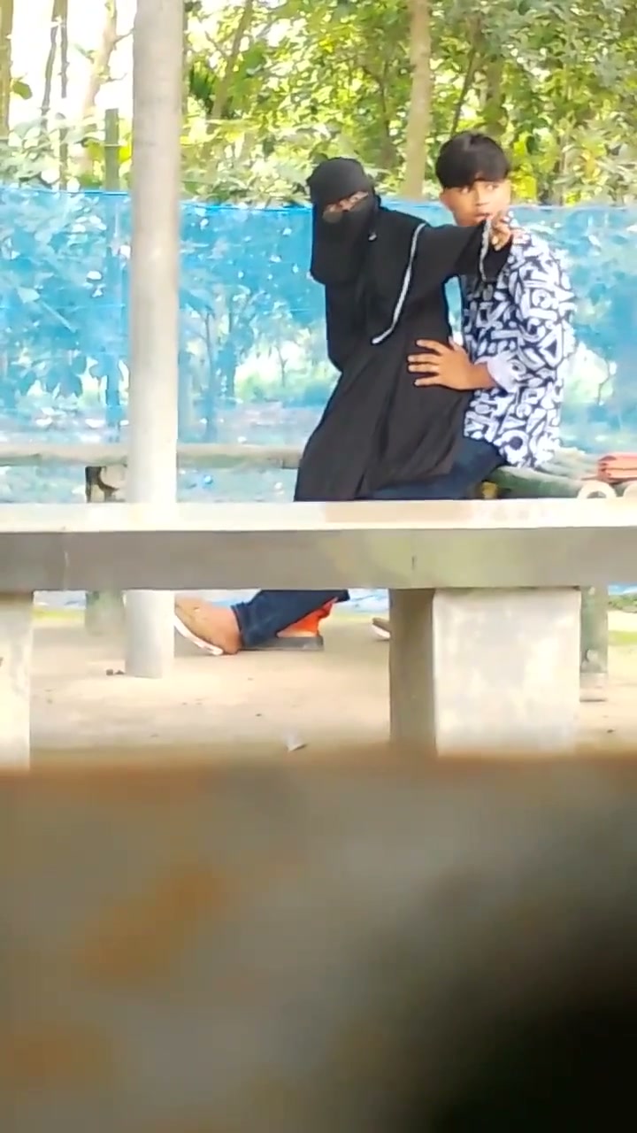 Frame 8