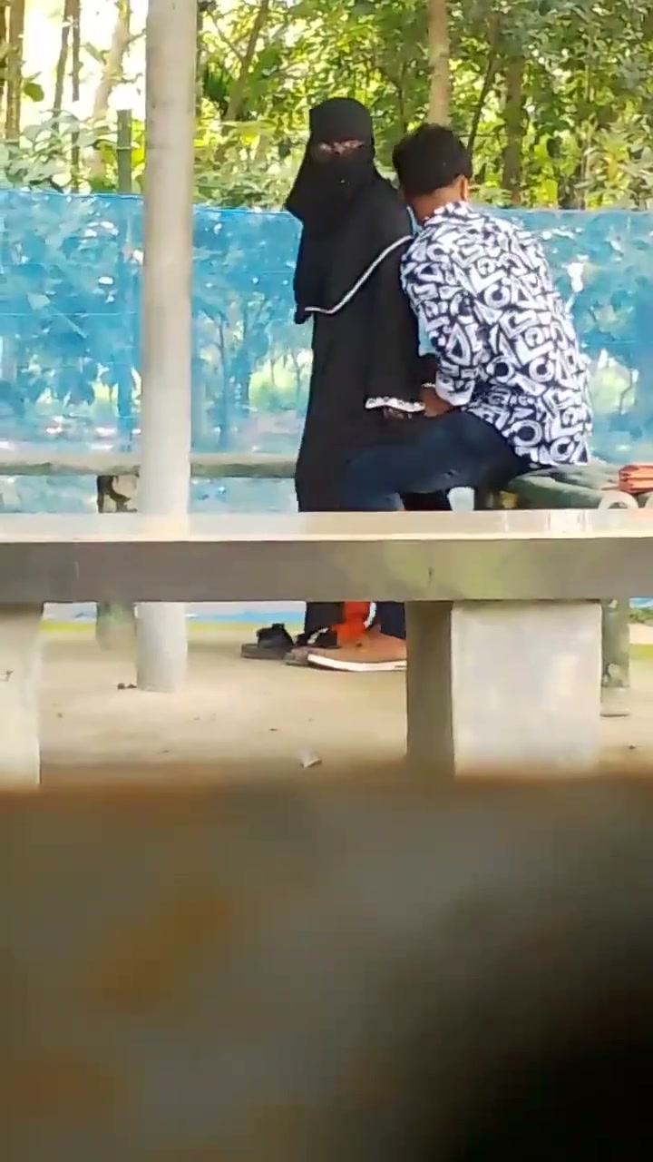 Frame 9