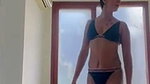 Beautiful Mumbai aunty showing her sexy figure