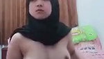 Muslim girl fingering her pussy
