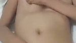 slim ladki ki chut mein ungli kri