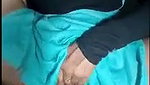 Muslim aunty drilling her pussy with dilo