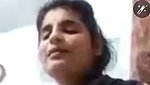 Hot Muslim girl show her boobs