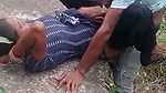 Kheto mein Randi ko pela