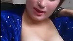 Muslim aunty showing her huge boobs