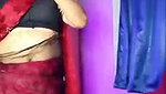 Bhabhi showing her hot figure  wearing red saree