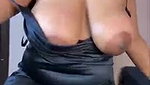 Bhabhi showing her huge melon