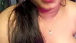 Hot bhabhi showing her sexy figure