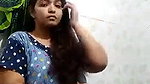 Desi bhabi showing big boobs
