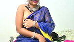 Beautiful bhabhi Fingering  give Blowjob