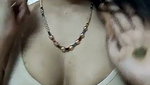 Sexy slim bhabhi showing her sweet boobs