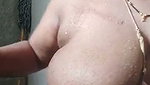 Tamil milf mature huge boobs big ass full bath showing