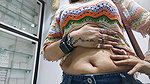 chubby desi lady navel piercing in top