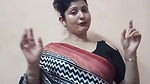 Hot Chubby Bengali Aunty Sexy Deep Open Navel show in Saree
