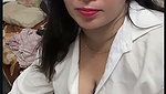 Hot aunty showing