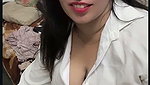 Hot aunty showing