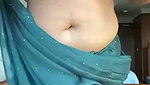 Sexy bhabhi showing her huge boobs